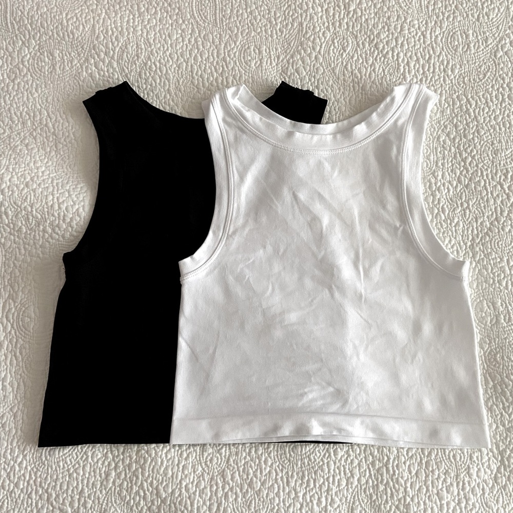 Aura muscle tees 2 sleeveless tank top fitted crop top size s/m